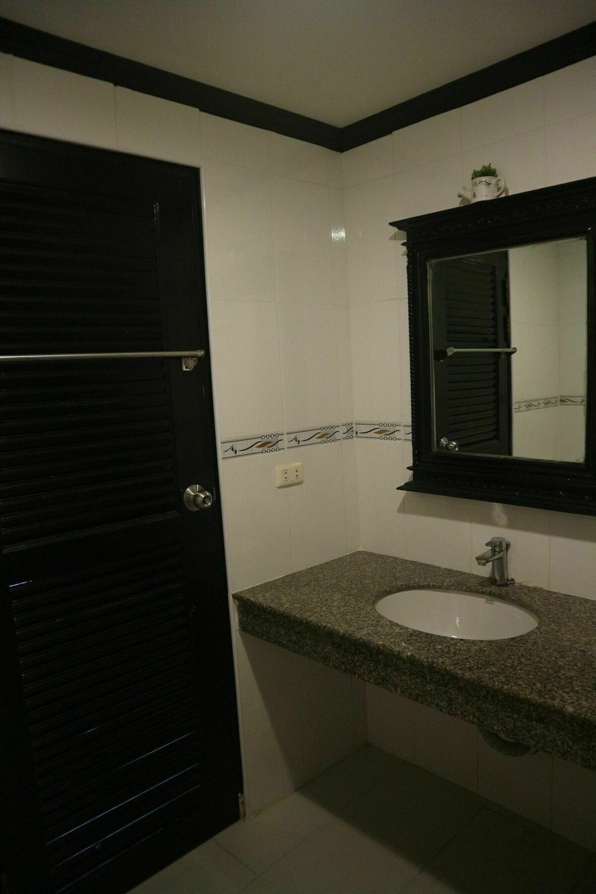Patong Holiday Dream Hotel Ngoại thất bức ảnh