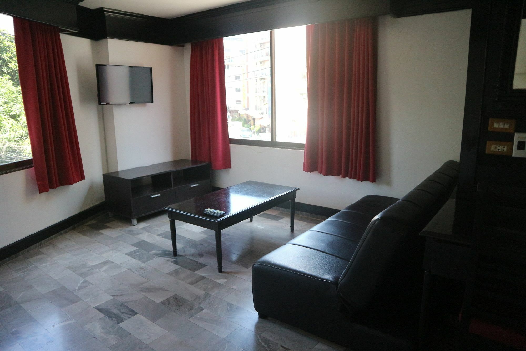 Patong Holiday Dream Hotel Ngoại thất bức ảnh